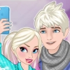 Frozen Couples Selfie Battle